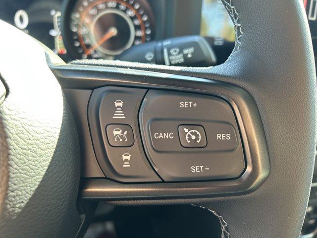 new 2025 Jeep Gladiator car, priced at $59,924