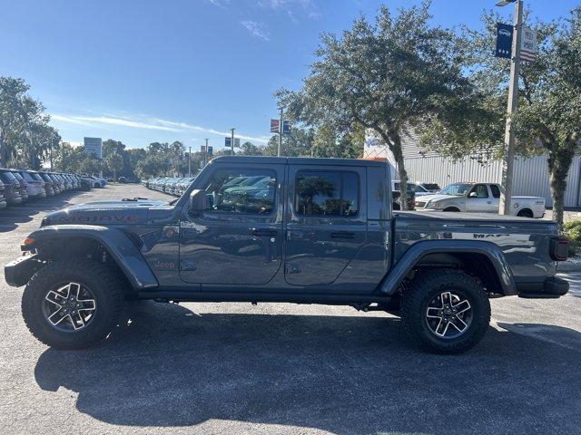 new 2025 Jeep Gladiator car, priced at $59,924