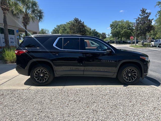 used 2020 Chevrolet Traverse car, priced at $24,981
