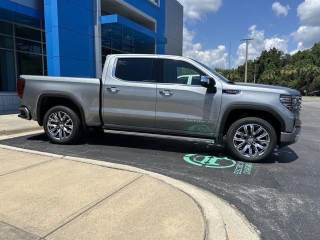new 2025 GMC Sierra 1500 car, priced at $69,706