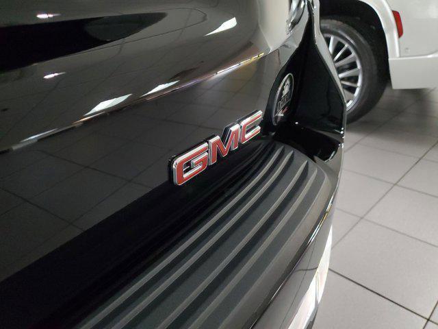 new 2025 GMC Yukon XL car, priced at $85,083