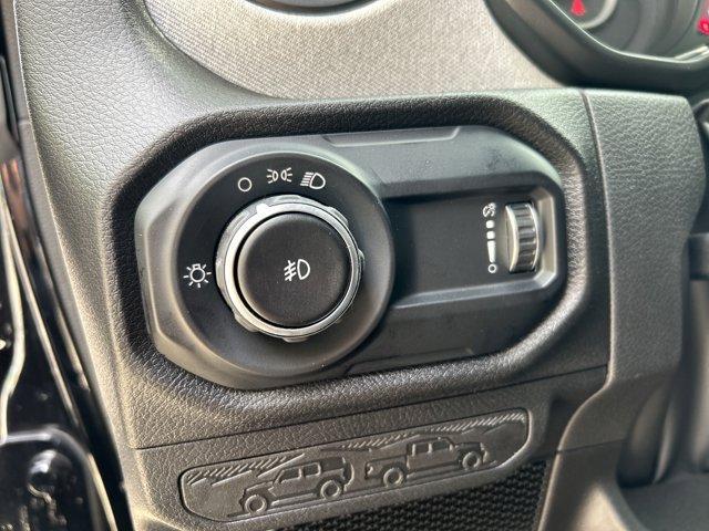 new 2025 Jeep Wrangler car, priced at $43,184