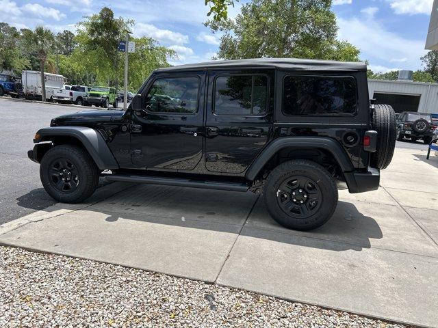 new 2025 Jeep Wrangler car, priced at $43,184
