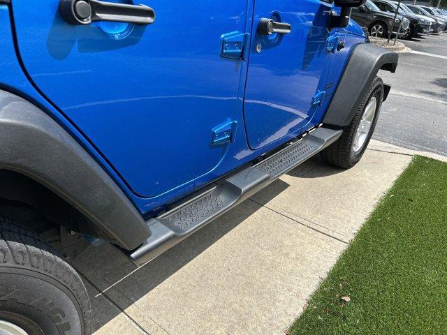 used 2015 Jeep Wrangler Unlimited car, priced at $23,941