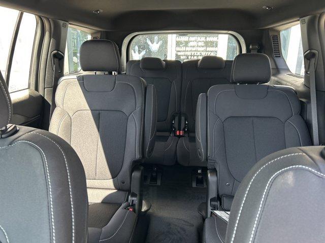 new 2025 Jeep Grand Cherokee L car, priced at $37,302