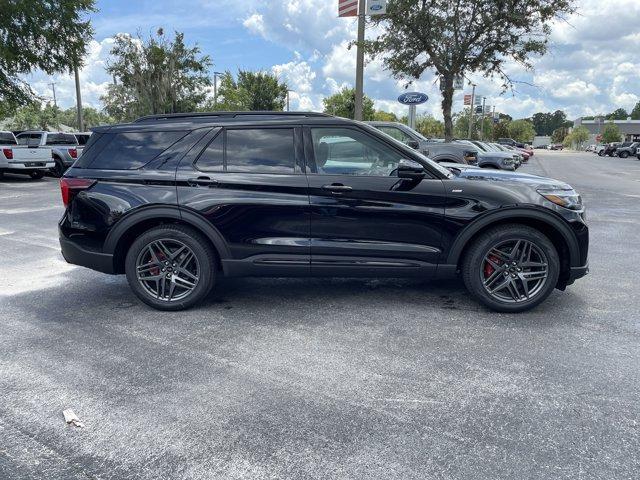 new 2025 Ford Explorer car, priced at $46,454