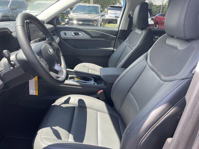 new 2025 Ford Explorer car, priced at $41,055