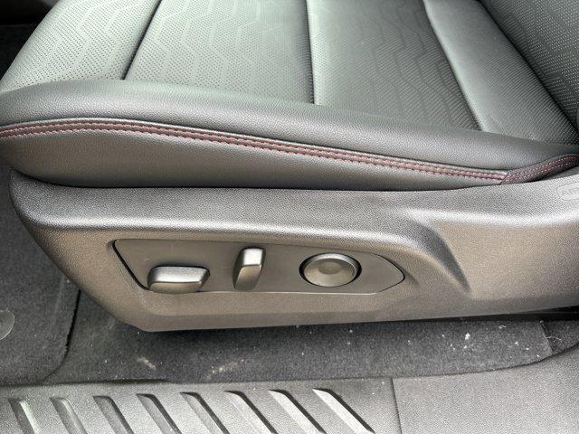 new 2025 Chevrolet Colorado car, priced at $44,470