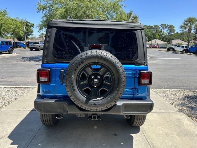 new 2025 Jeep Wrangler car, priced at $41,552