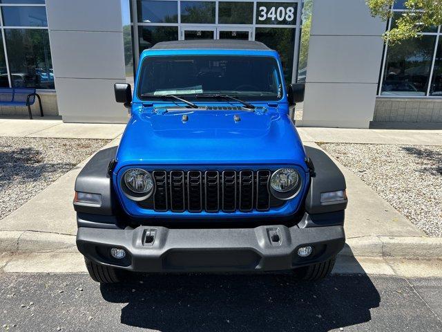 new 2025 Jeep Wrangler car, priced at $41,552