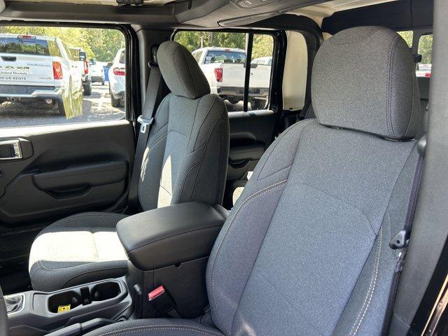 new 2025 Jeep Gladiator car, priced at $48,816