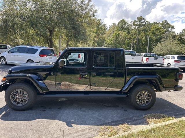 new 2025 Jeep Gladiator car, priced at $48,816