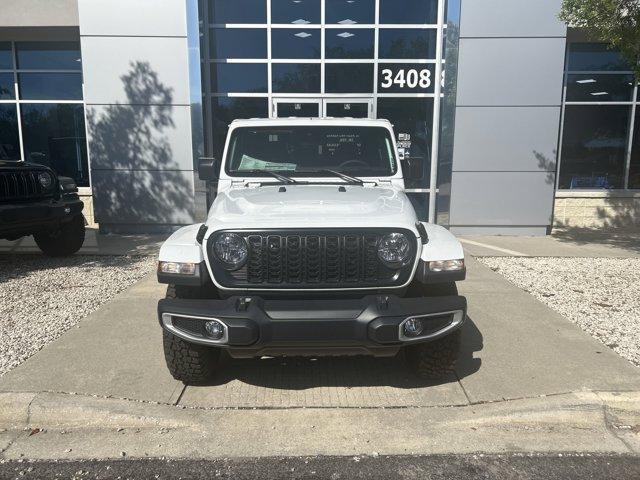 new 2025 Jeep Gladiator car, priced at $48,202