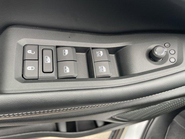 new 2025 Jeep Grand Cherokee car, priced at $38,454