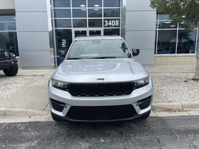 new 2025 Jeep Grand Cherokee car, priced at $38,454