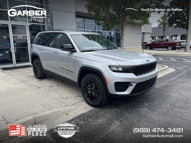 new 2025 Jeep Grand Cherokee car, priced at $38,454