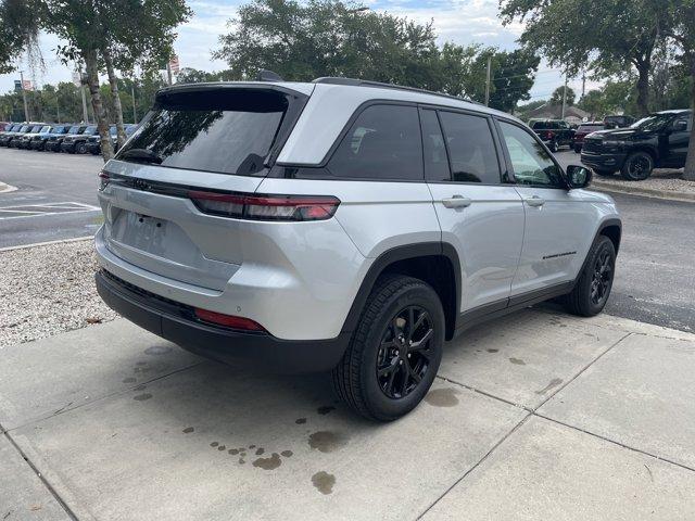 new 2025 Jeep Grand Cherokee car, priced at $38,454
