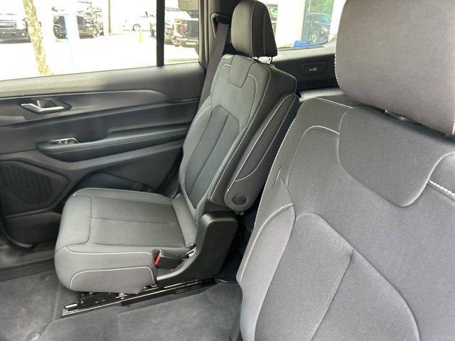 new 2025 Jeep Grand Cherokee L car, priced at $38,897