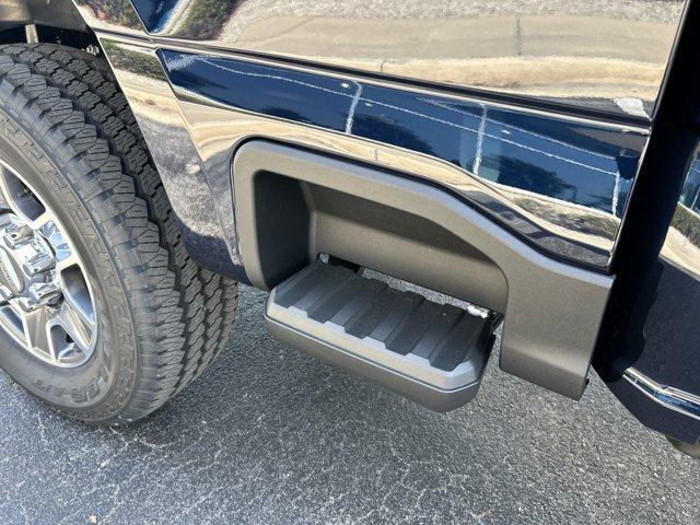 new 2025 Ford F-250 car, priced at $82,721