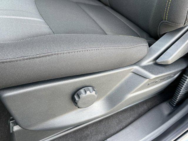 new 2025 Ford F-150 car, priced at $46,943