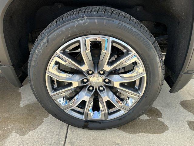 new 2025 GMC Sierra 1500 car, priced at $70,206