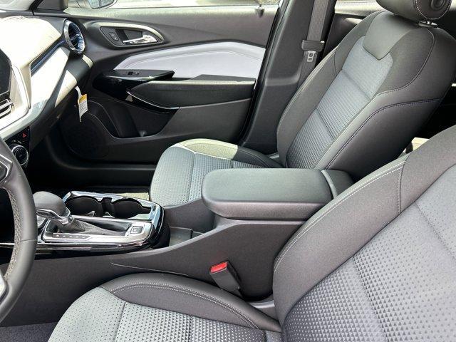 new 2025 Chevrolet Trax car, priced at $23,696