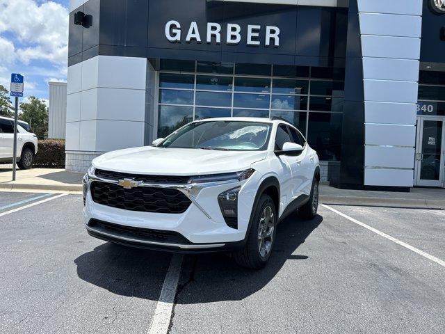 new 2025 Chevrolet Trax car, priced at $23,696