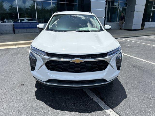 new 2025 Chevrolet Trax car, priced at $23,696