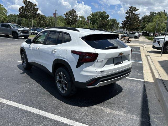 new 2025 Chevrolet Trax car, priced at $23,696
