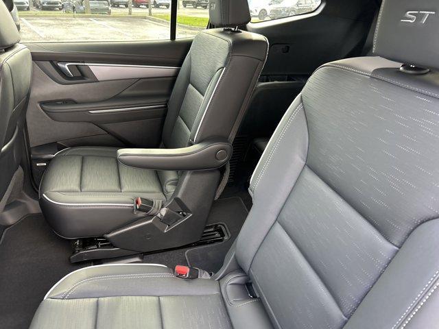 new 2025 Buick Enclave car, priced at $45,121