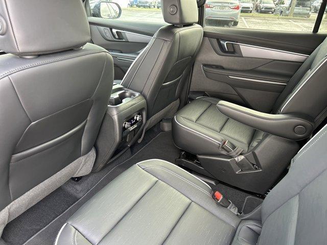 new 2025 Buick Enclave car, priced at $45,121