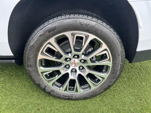 new 2026 GMC Yukon XL car, priced at $100,570