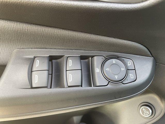 new 2025 Buick Envista car, priced at $26,144