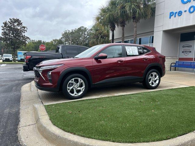 used 2024 Chevrolet Trax car, priced at $21,168