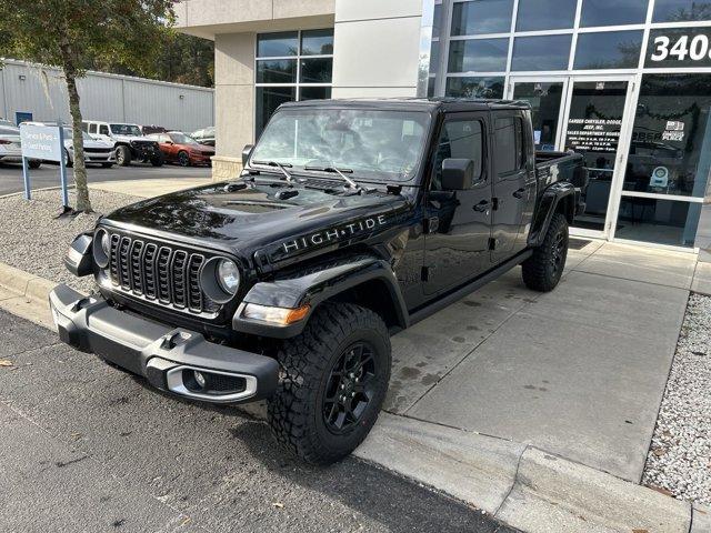 new 2025 Jeep Gladiator car, priced at $46,572