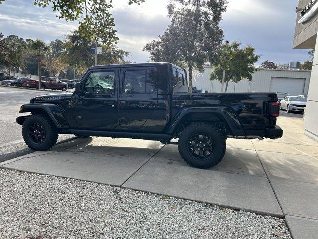 new 2025 Jeep Gladiator car, priced at $46,572