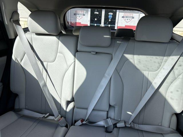 used 2021 Kia Sorento car, priced at $23,891