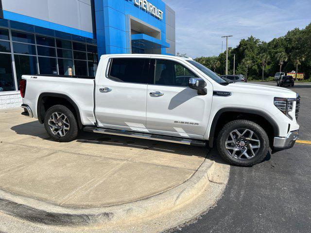 new 2025 GMC Sierra 1500 car, priced at $56,301