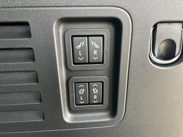 new 2026 Buick Enclave car, priced at $48,298