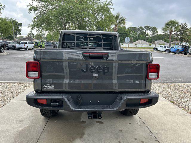 new 2025 Jeep Gladiator car, priced at $41,919