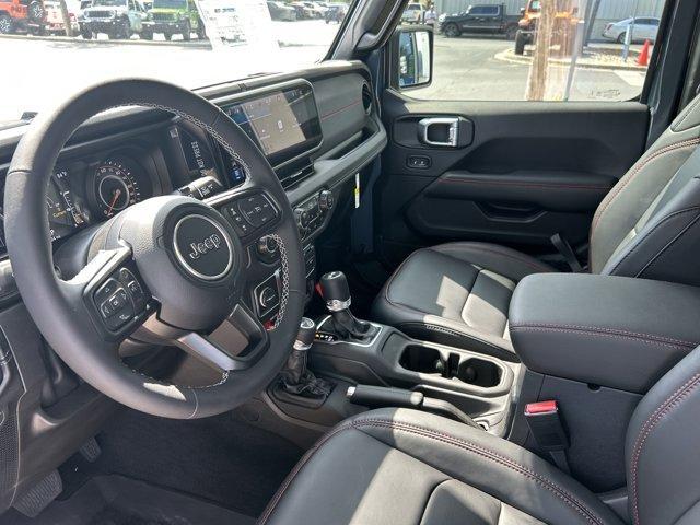 new 2025 Jeep Wrangler car, priced at $57,916