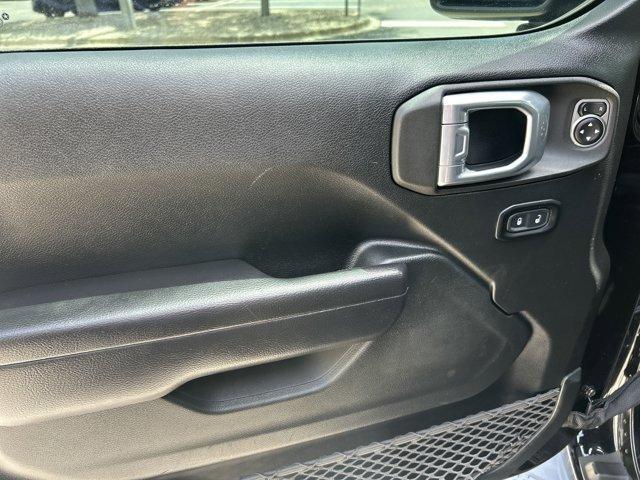 used 2021 Jeep Gladiator car, priced at $31,942