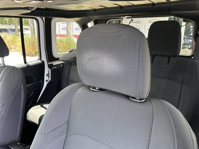 used 2020 Jeep Wrangler Unlimited car, priced at $25,917