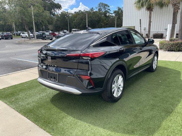 new 2025 Buick Envista car, priced at $24,050