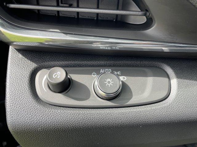 new 2025 Buick Envista car, priced at $24,050