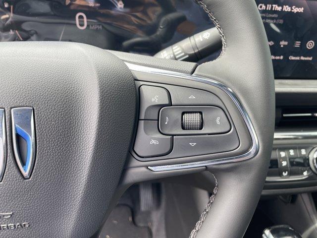 new 2025 Buick Envista car, priced at $24,050