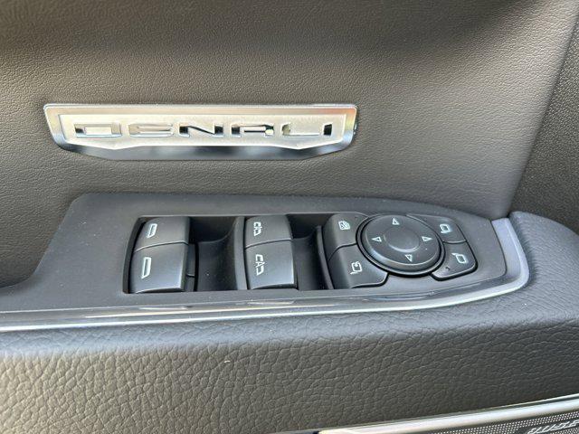 new 2025 GMC Sierra 1500 car, priced at $72,530