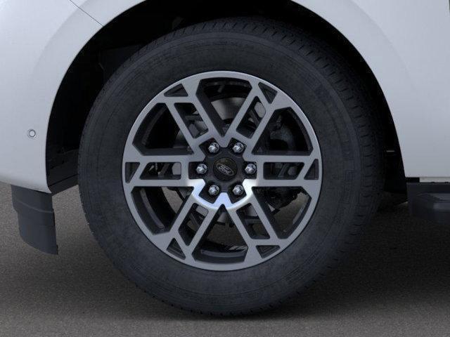 new 2025 Ford Expedition car, priced at $69,365