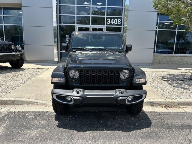 new 2025 Jeep Gladiator car, priced at $48,909