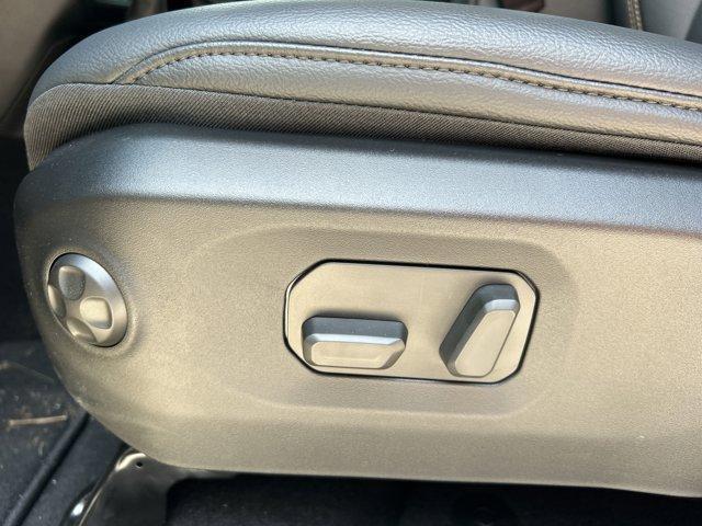 new 2025 Jeep Gladiator car, priced at $48,909